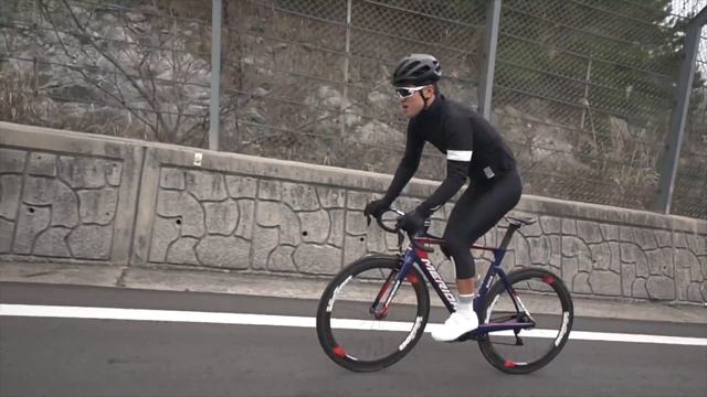 로드 라이딩 : MERIDA REACTO TEAM-E смотреть онлайн