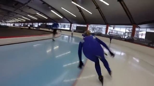 Baanselectie Utrecht in Inzell смотреть онлайн