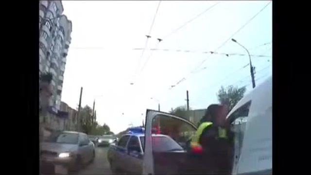 Гаишник Джеки Чанов смотреть онлайн
