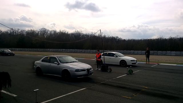 Alfa Romeo 159 vs Alfa Romeo 156 смотреть онлайн