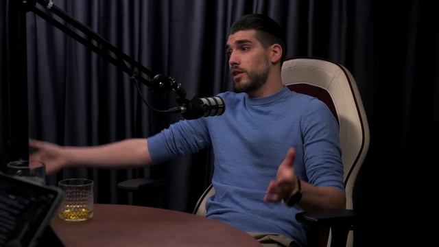 Юлиан Василев - “Никога не си ял истинско месо” | The SH Podcast #8 смотреть онлайн