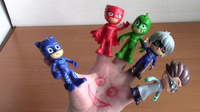 Игрушки Герои в МАСКАХ Кэтбой, Алетт, Гекко ПЕСЕНКА Семья Пальчиков PJ Masks