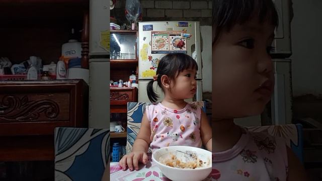 Georgina princess eating time. смотреть онлайн