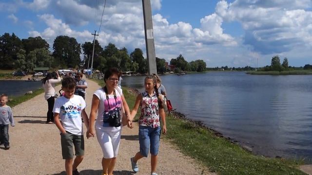 Вход в монастырь Нилова пустынь смотреть онлайн