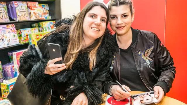 EMMA MARRONE - L'ISOLA смотреть онлайн