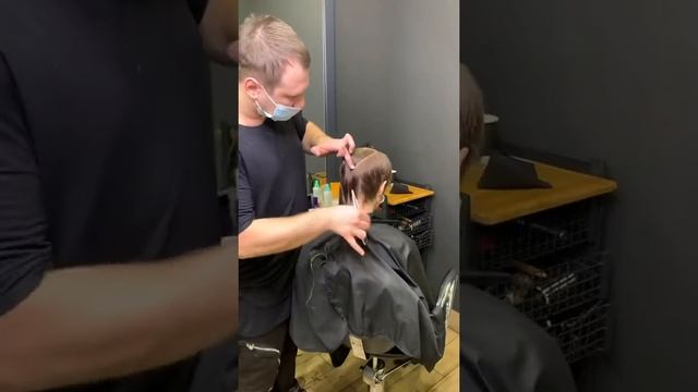 Женская короткая стрижка смотреть онлайн