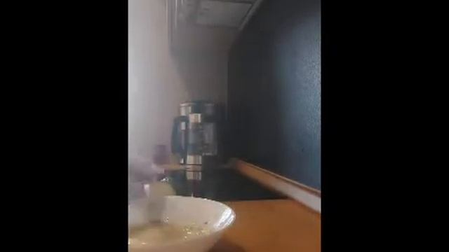 Маска для лица из огурца, сметаны и яйца в домашних условиях. #вдомашнихусловиях #народныерецепты смотреть онлайн