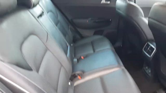Used Kia Sportage 1.7 CRDi ISG 3 5dr Suv смотреть онлайн