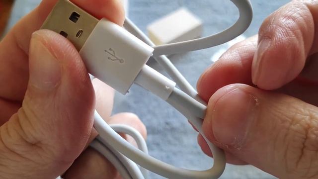 Original Huawei QC2.0 QUICK CHARGE Kit 9V 2A USB Tipe-C - Unboxing