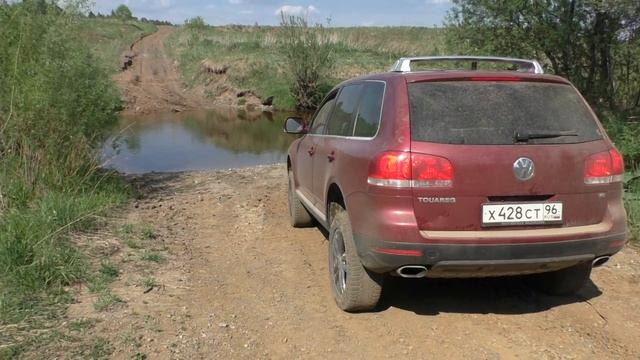 Обзор Volkswagen Touareg  V8 2005 г.в.