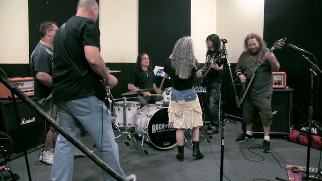 Vinny Appice, Rudy Sarzo & campers- Rainbow In The Dark- Rock Fantasy Camp 2017 смотреть онлайн