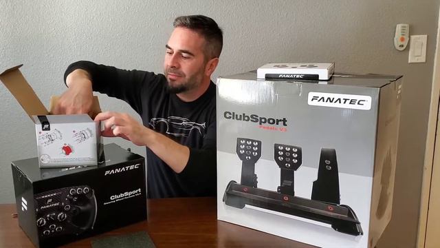 My new Fanatec goodies have arrived! Clubsport V3 pedals and Clubsport formula carbon wheel Trailer смотреть онлайн