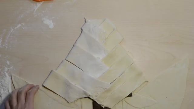 ПИРОГ "ЁЛОЧКА" \ СЛОЕНОЕ ТЕСТО \ПРОСТОЙ РЕЦЕПТ смотреть онлайн