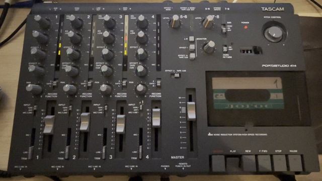 ОБЗОР Tascam Portastudio 414 Mk I / Органы управления, как записывать смотреть онлайн