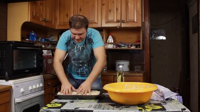 Отдаем нуждающимся 6 кг хлеба и печенье в сочельник. Рождественский выпуск. смотреть онлайн