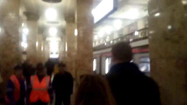 Москва 2019 отъезд и прибыте, Комсомольская Сокольническая линия смотреть онлайн