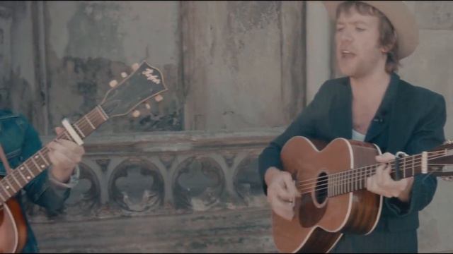 Daniel Meade & Lloyd Reid 'What You Waiting For' смотреть онлайн