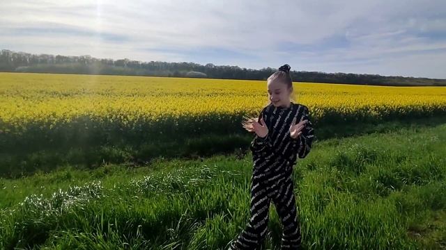 GUMA- Стеклянная/танец\ Steklyannaya смотреть онлайн