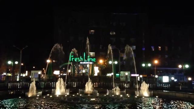 Харьковский ЖД вокзал вечером! смотреть онлайн
