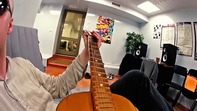 Эксклюзивный обзор на раритетную гитару! Только на DichTV! :) смотреть онлайн