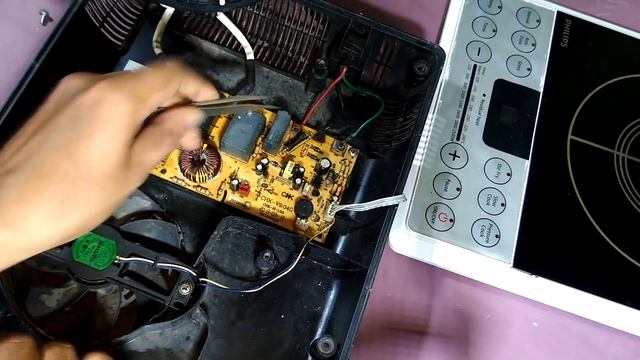 Philips Induction Cooktop E1, E2, E3, E4, E5, E6, E7, E8 and E9 Error Explain - Full Tutorial смотреть онлайн