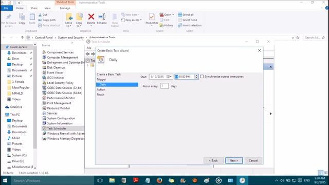 How to schedule Automatic Shutdown daily in Windows 10 I Windows 10 Tips смотреть онлайн