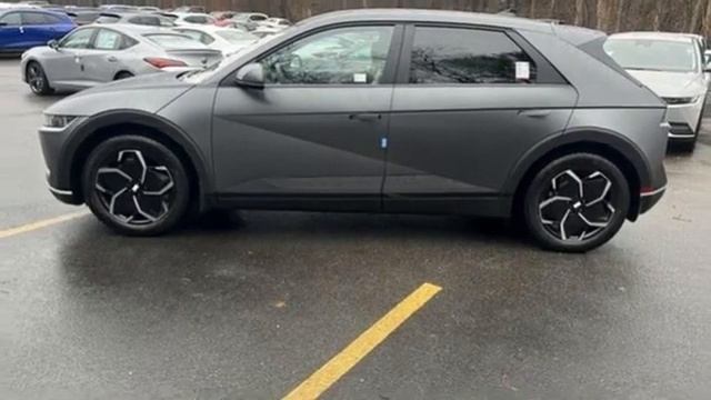 New 2023 Hyundai IONIQ 5 Framingham, MA #168478 - SOLD смотреть онлайн