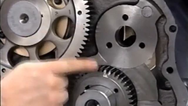 Втулка промежуточной шестерни ГРМ, двигатели MACK E-TECH RENAULT MAGNUM 400, 440, 480. 5001849289 смотреть онлайн