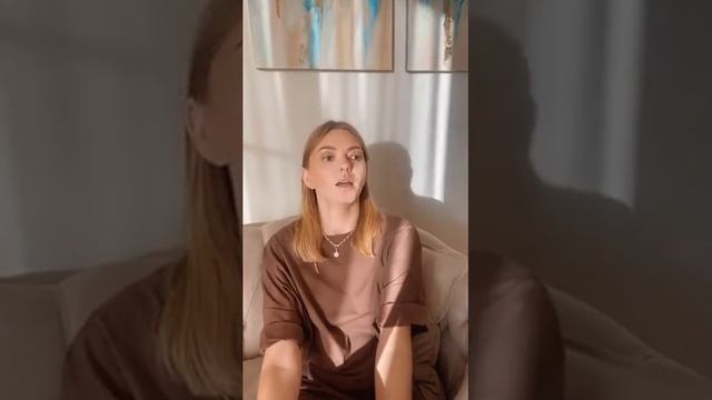 Разбор гардероба: важность понимания своего стиля. Зачем он простым людям? смотреть онлайн