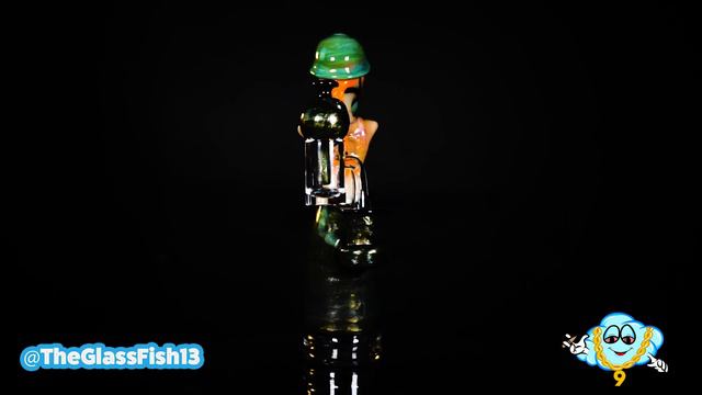 Jon Fischbach Gas Mask Lady Rig смотреть онлайн