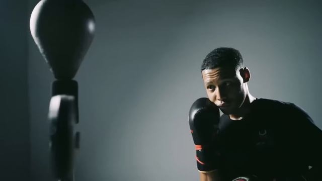 HIT N MOVE Boxing Reflex Trainer Promo смотреть онлайн