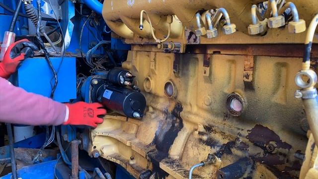 My drink froze and I wore 3 hoodies - Ford 8700 Genesis swap update смотреть онлайн