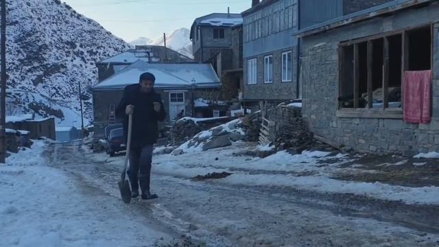 жизнь в горах смотреть онлайн