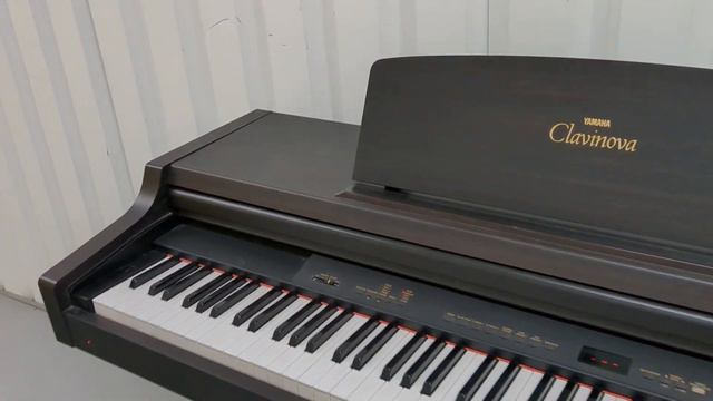 Yamaha Clavinova CLP-411 digital piano in dark rosewood finish stock number 23154 смотреть онлайн