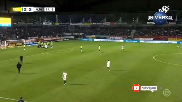 RKC Walwijk goalkeeper Etienne Vaessen injured moment - Ajax-Waalwijk match-That moment смотреть онлайн