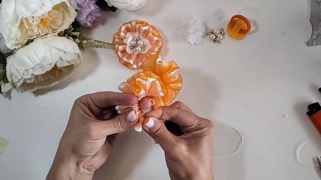 Осенние бантики из Органзы. смотреть онлайн