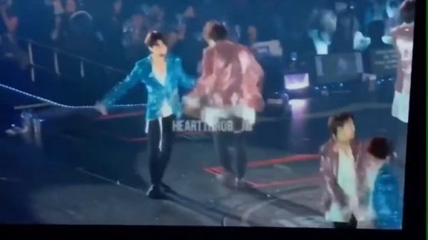Jimin and Taehyung dancing