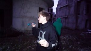 ПРОНИКЛИ В САМОЕ ЗАГАДОЧНОЕ МЕСТО МИРА!**500 ЗАМКОВ**