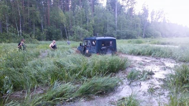 Взятие точки на Уаз Хантер смотреть онлайн