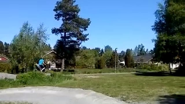 Moped "cross" in sweden смотреть онлайн