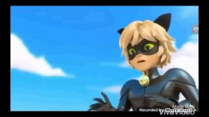 В классе все узнали кто такая Леди баг во 2сезоне и теперь в неё вселилась акума!