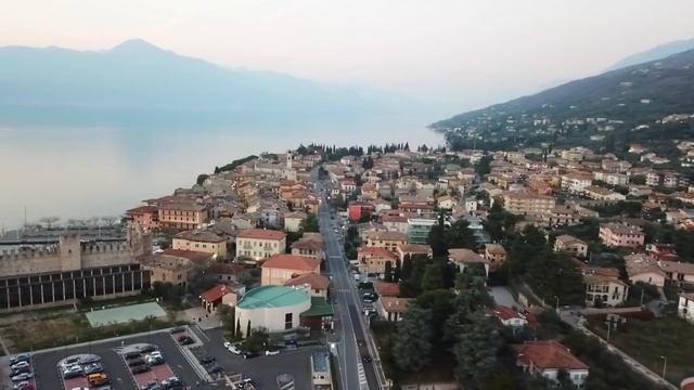 Выходные в Италии =озеро Гарда= 2/3 смотреть онлайн