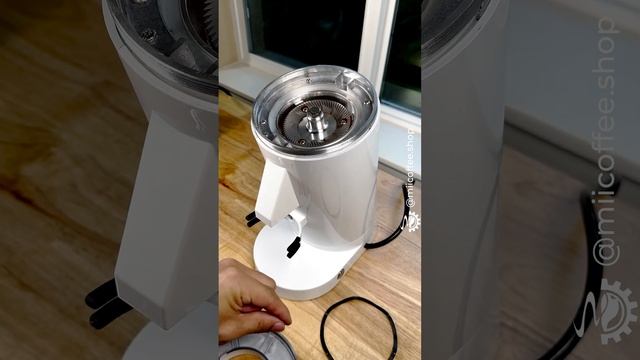 DF83 internals смотреть онлайн