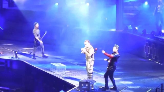 RAMMSTEIN LIVE HEIRATE MICH - VELTINS ARENA, GELSENKIRCHEN, GERMANY 27.05.2019 [REMASTERED 4K] смотреть онлайн