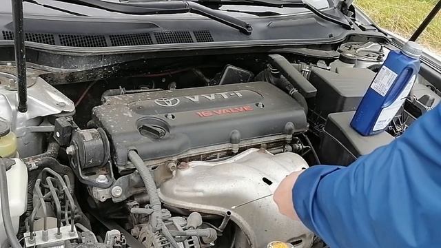 Масло 5w40 в тойота камри 40...  угар за 3300 км...