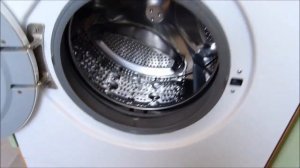 Почему в новой стиральной машине была вода?