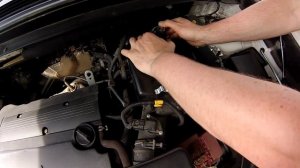 Mitsubishi Outlander 2.4 (2015): Замена воздушного фильтра