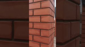 Забор из кирпича. Замес раствора, процесс кладки