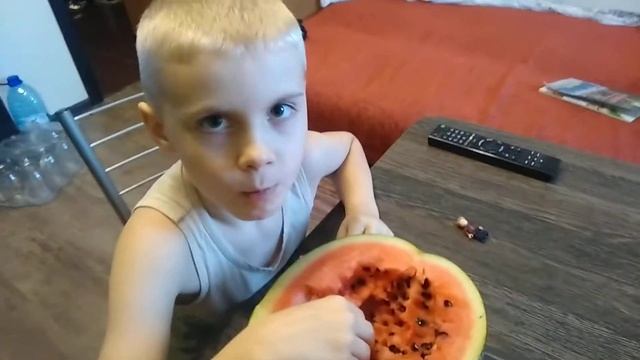 Свои арбузы в Тюмени... 2018... смотреть онлайн