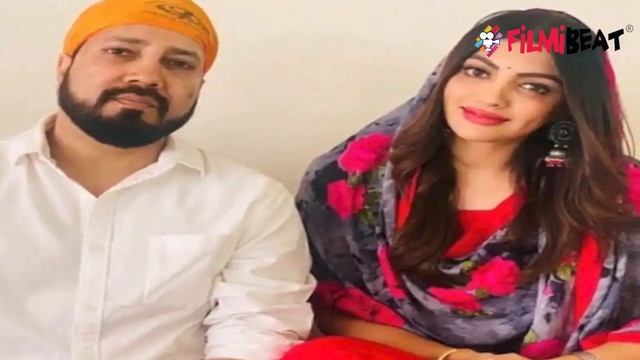Mika Singh संग सगाई पर बोली Akanksha Puri, कह दी बड़ी बात | FilmiBeat смотреть онлайн